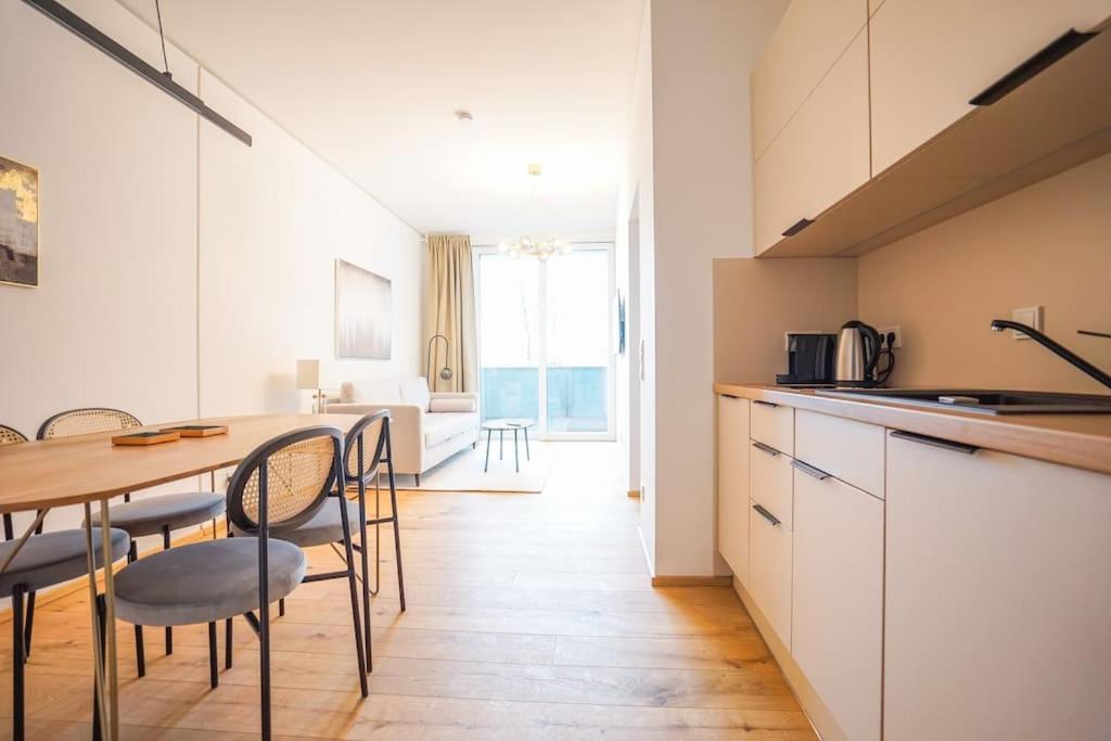 Executive Suite W/ Rooftop Pool Wien Eksteriør billede